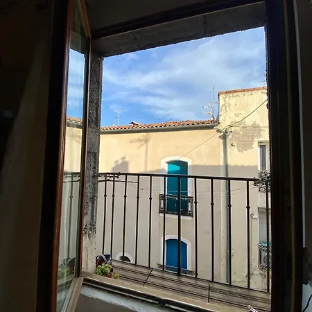 Art Et Poesie, 200m Des Halles, Coeur De Sète